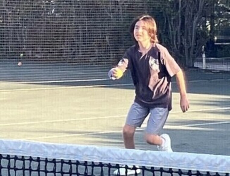 Junior tennis program Tennis Junior Clinic // Top Gun Winter 2024 // Ages 1014